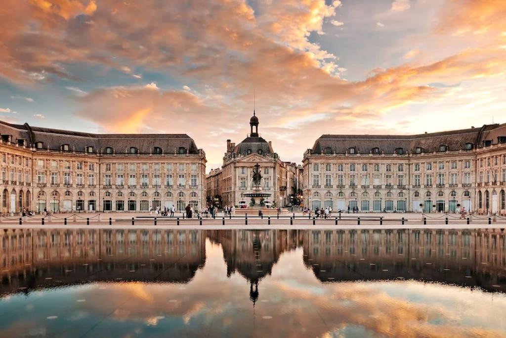 Ferienwohnung Key To Bordeaux - Fairytale View, 2 Bd + Elevator Exterior foto